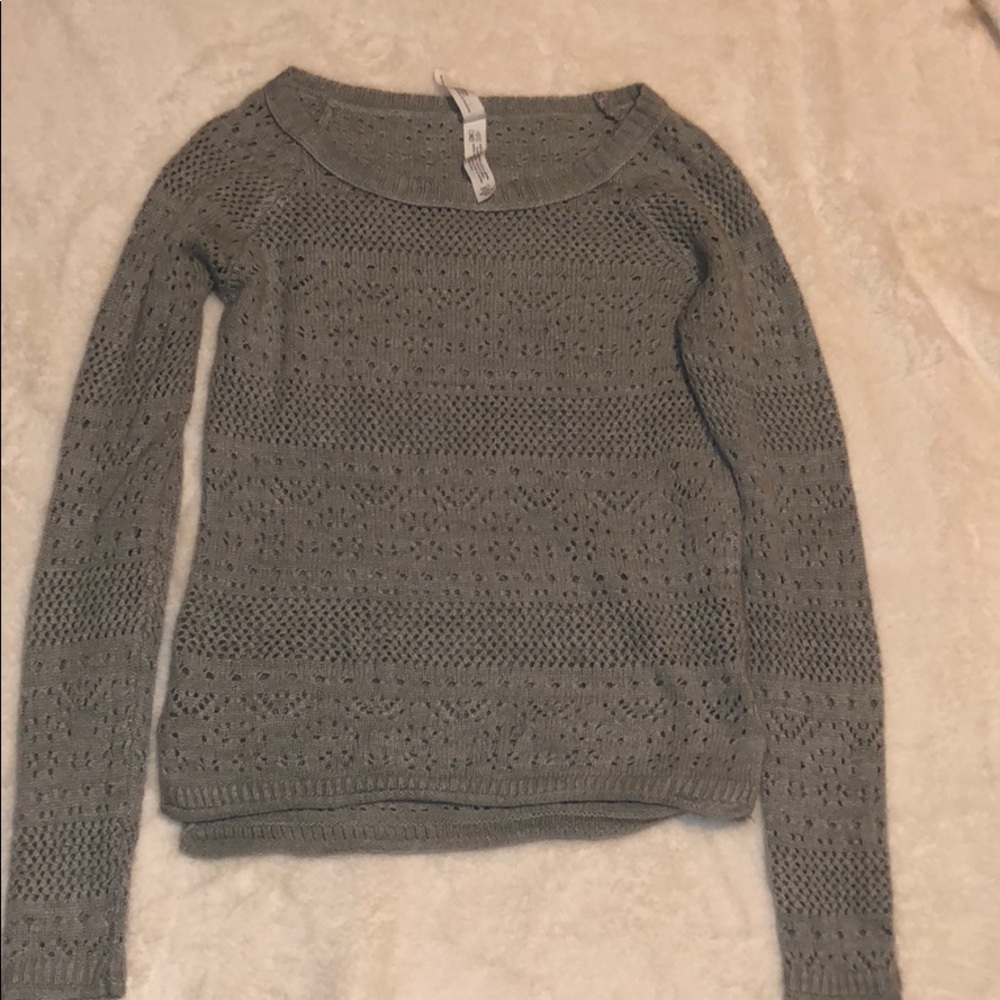 Aeropostale gray sweater